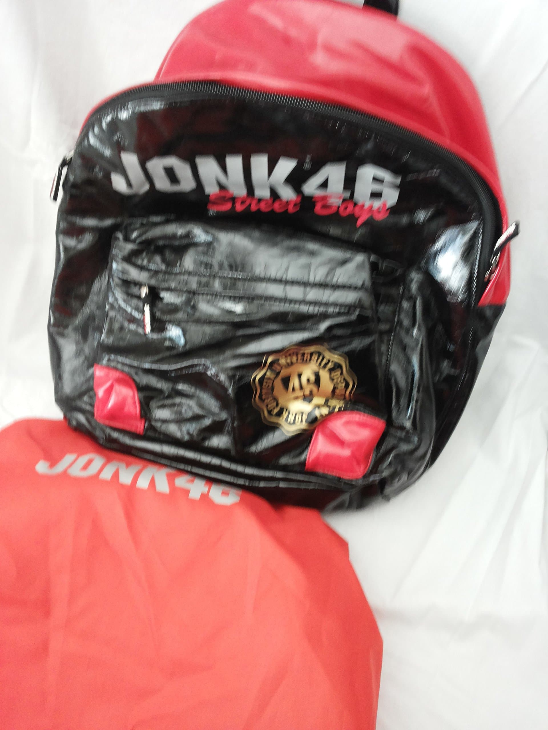 jonk 46 Casual Daypack Black nero e rosso