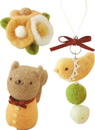 Making the First Time Hamanaka, Lessons Kit "Basic" of Felt Wool Design "Brooch and Squirrel Strap and Flower Bird": Maco Maako
