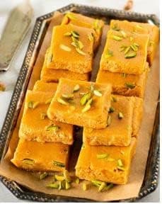 Besan Burfi 1Kg Indian Traditional Sweet Best Gift For All Occasions Raksha Bandhan, Rakhi, Marriage, Diwali, Holi, Ganesh Chaturthi Festival Treat For Family & Friend