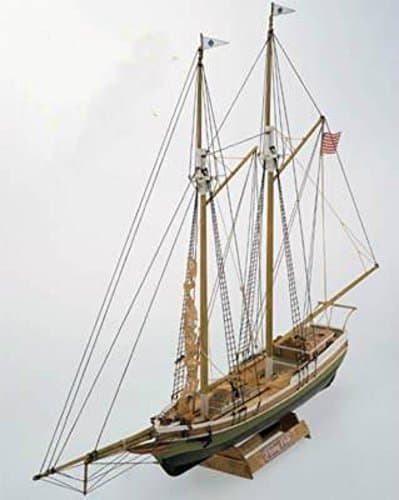 Mamoli Flying Fish - Model Ship Kit