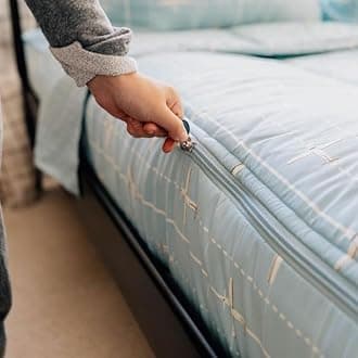 Airplane Theme Durable Zipper Bedding for Kids, Bed in a Bag, Light Blue Sheets & Comforter with Plane Design, Includes Pillowcase & Pillow Sham Easy to Make & Wash