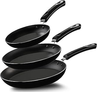 Utopia Kitchen Nonstick Cookware 3 Piece Set, Nonstick Frying Pans with Induction Bottom, 8, 9.5 & 11 Inches Frying Pans with Bakelite Handles, PFOA Free, Black