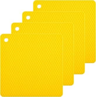 Smithcraft Yellow Silicone Trivets Mats Hot Pads for Cooking, Dish, Pan and Pot, Heat Resistant Trivet Mats for Counter Top,Workshop,Coffee or Placemats 4 Pack,Size:7.5x7.5 Inch,Shape:Square
