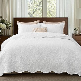 Bedsure Quilt King Size - Ultra Soft Pre-Washed Bedspread - Lightweight Pure White Comforter with 2 Pillow Shams - Summer Bedding Set with Leaf Design 106x96 Inch
