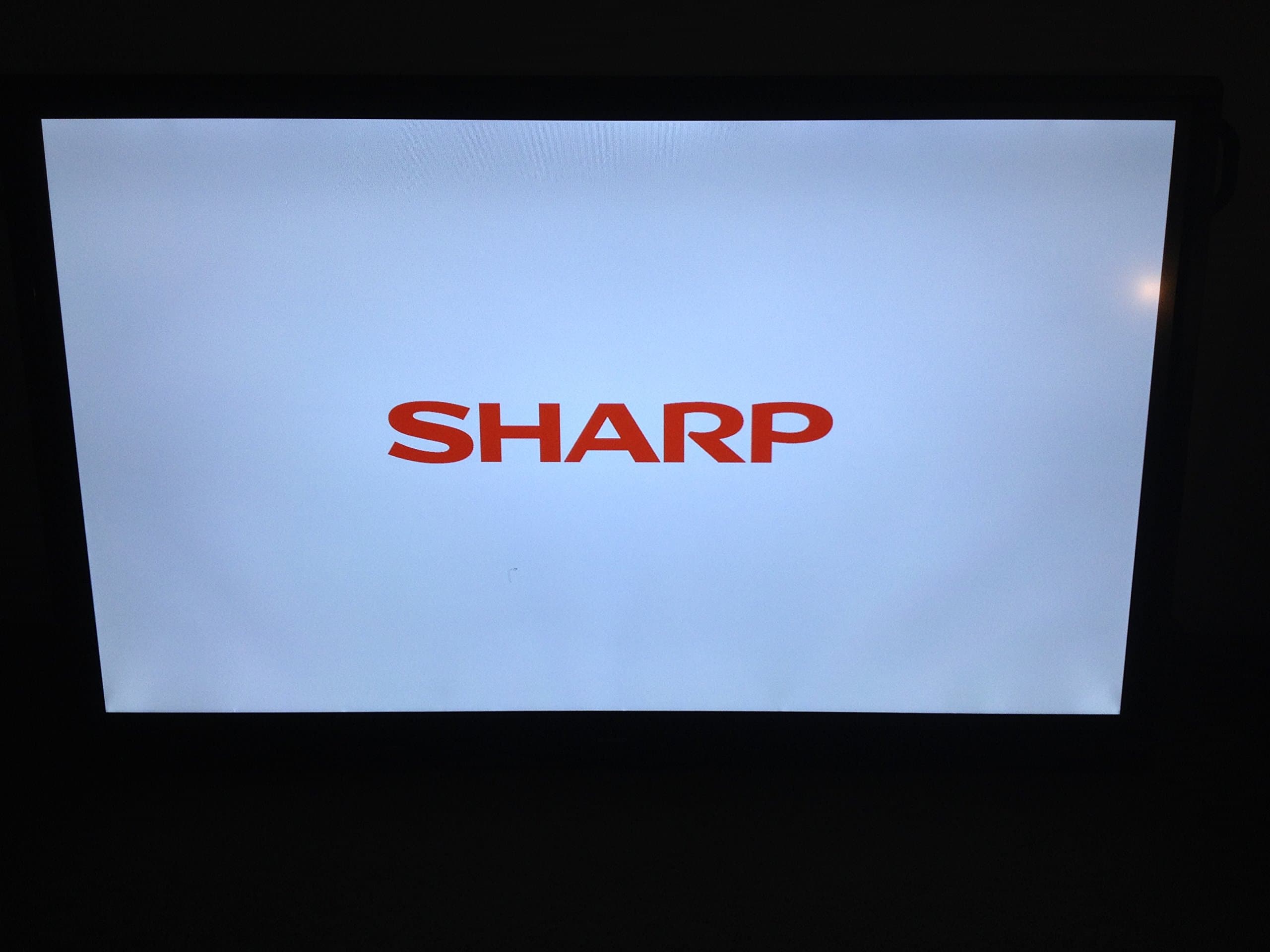 PNL703BPKG1?BDL Interactive Display System PN-L703B - 70 inch Class ( 69.5 inch viewable ) - commercial use - Aquos Board LED-backlit LCD flat panel display with built-in PC and touch-screen - 1080p (FullHD) - edge-lit