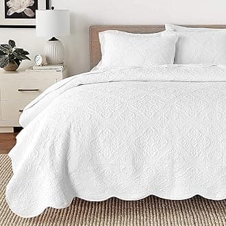 Cozy Line Home Fashions 100% Cotton Victorian Medallion Solid White Matelasse Embossed Bedding Quilt Set, Reversible Lightweight Bedspread, Coverlet for All Season (Blantyre - White, Queen - 3 piece)
