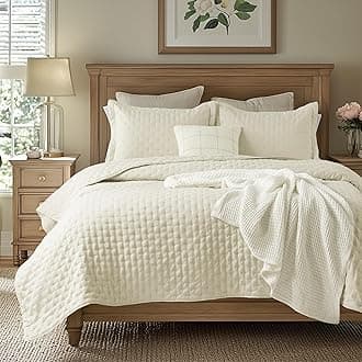 Quilts Queen Size - Cream Bedspread Queen Size & Lightweight Comforter, Modern Cottage Coverlet with Clover Pattern, Ultra Soft All-Season Bedding, 90 x 96 Inches | Stitch-Free Quilting, Ultra Soft, Lightweight, Machine Washable, Pet-Friendly